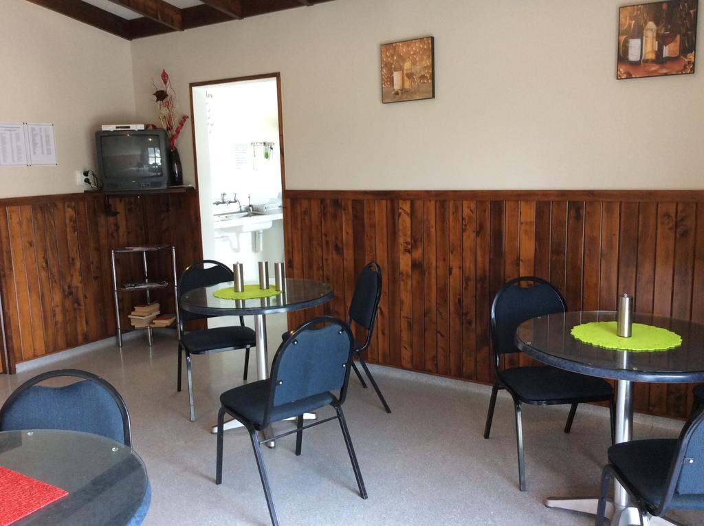 Fiordland Great Views Holiday Park Te Anau Exterior photo