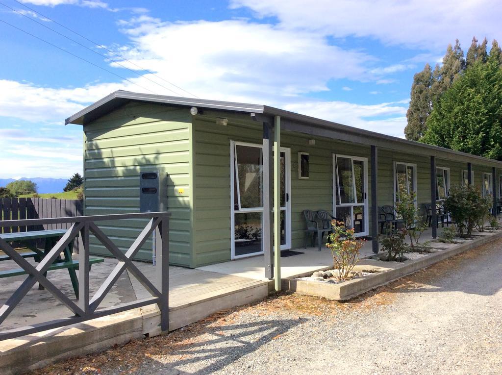 Fiordland Great Views Holiday Park Te Anau Exterior photo
